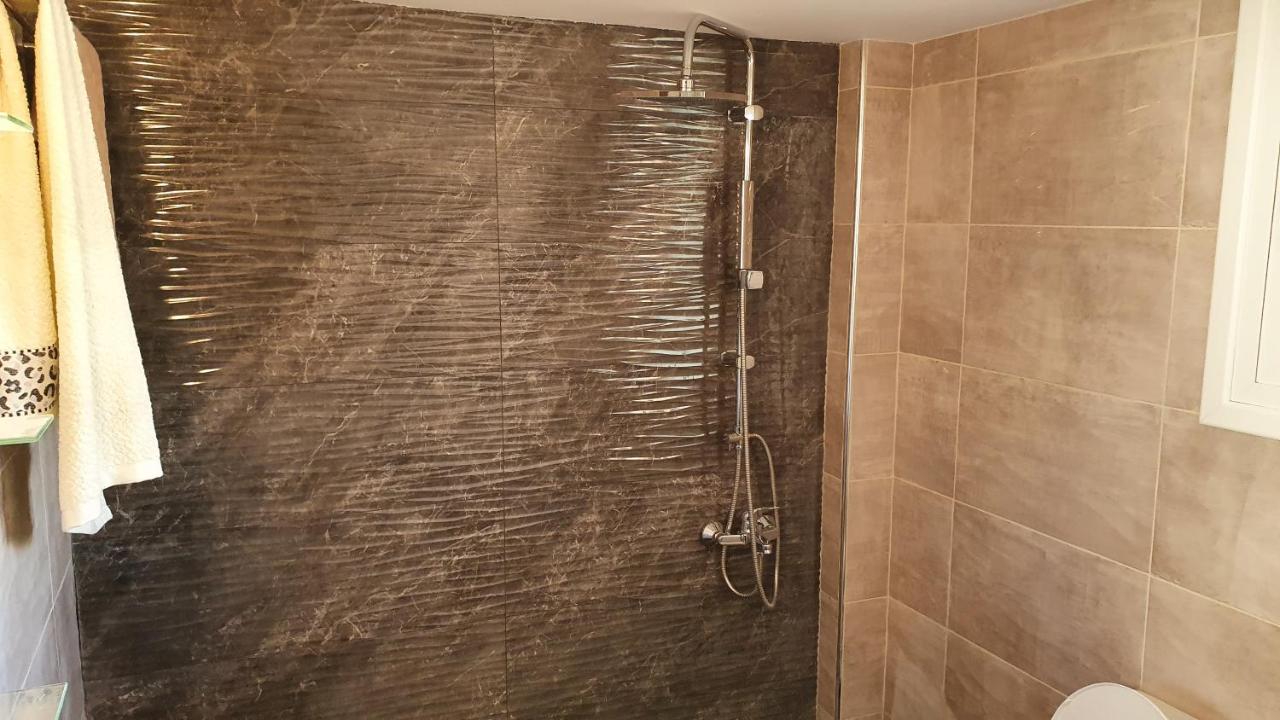 Nafpaktos Beach House Sea View Apartment First Floor 外观 照片
