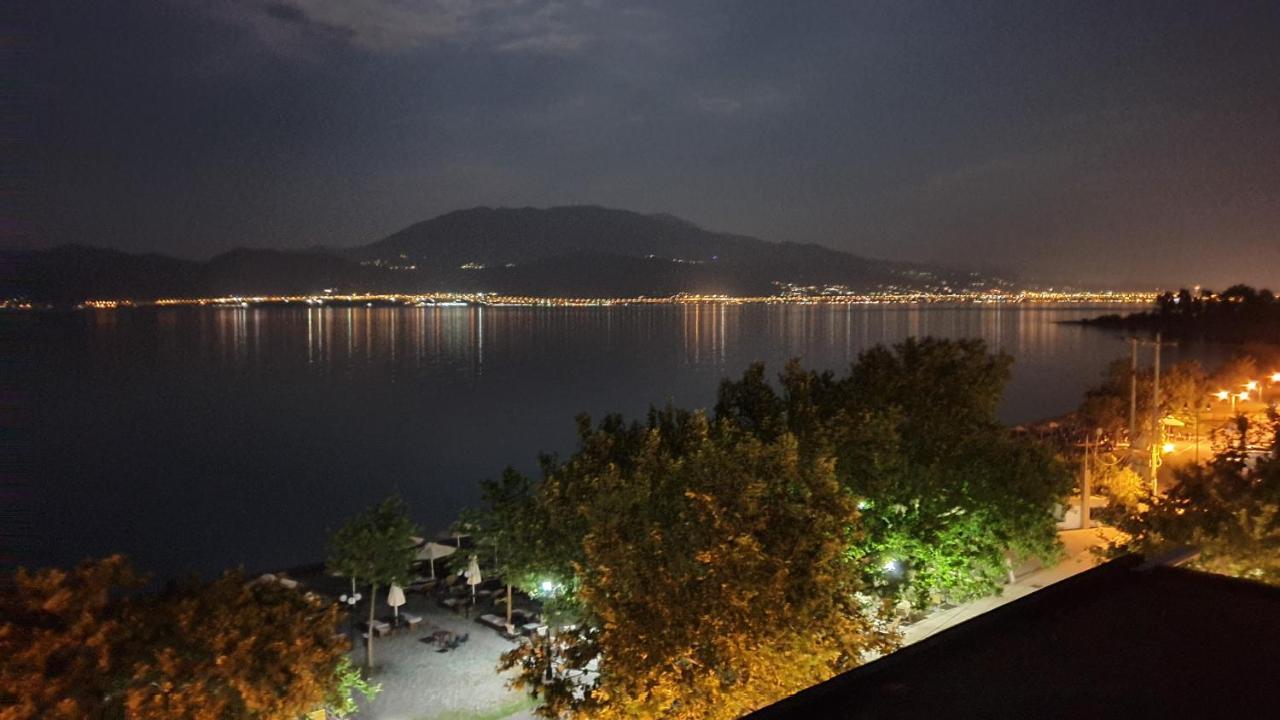 Nafpaktos Beach House Sea View Apartment First Floor 外观 照片