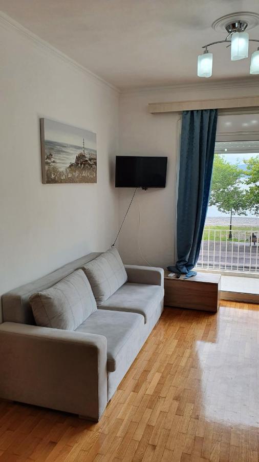 Nafpaktos Beach House Sea View Apartment First Floor 外观 照片